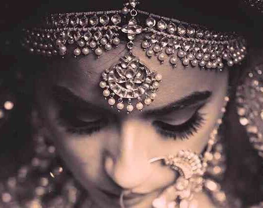 Wonderful Adornments to Make You Look Elegant Adornments