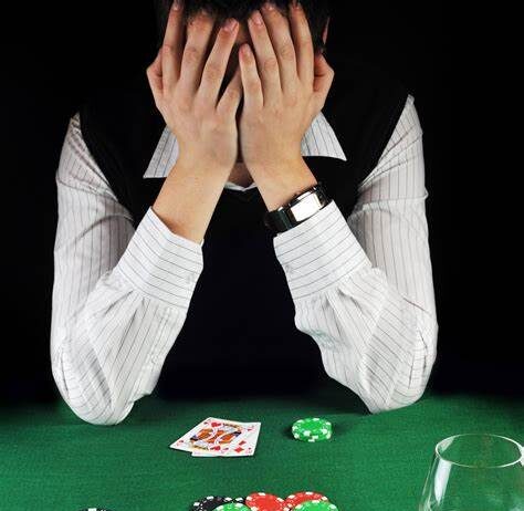 Spotting the Warning Signs of Gambling Addiction